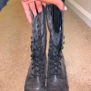 Grey Lace up winter boots